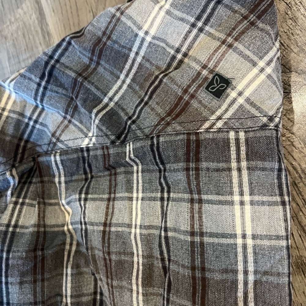 Prana Men's Gray and Brown Plaid Shirt - Picture 6 of 6